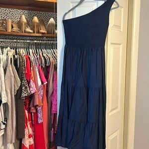 Amazon One Shoulder Midi Dress. Women Size M
